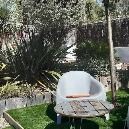 Le Clos Des Barelles 4*