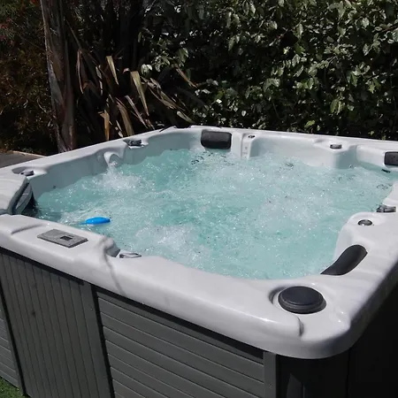 Le Clos Des Barelles Nocleg ze śniadaniem